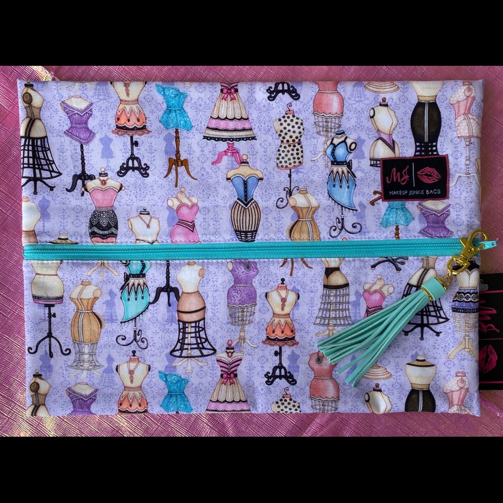 🆕✨💄LARGE COSMETIC BAGS💄✨🆕
